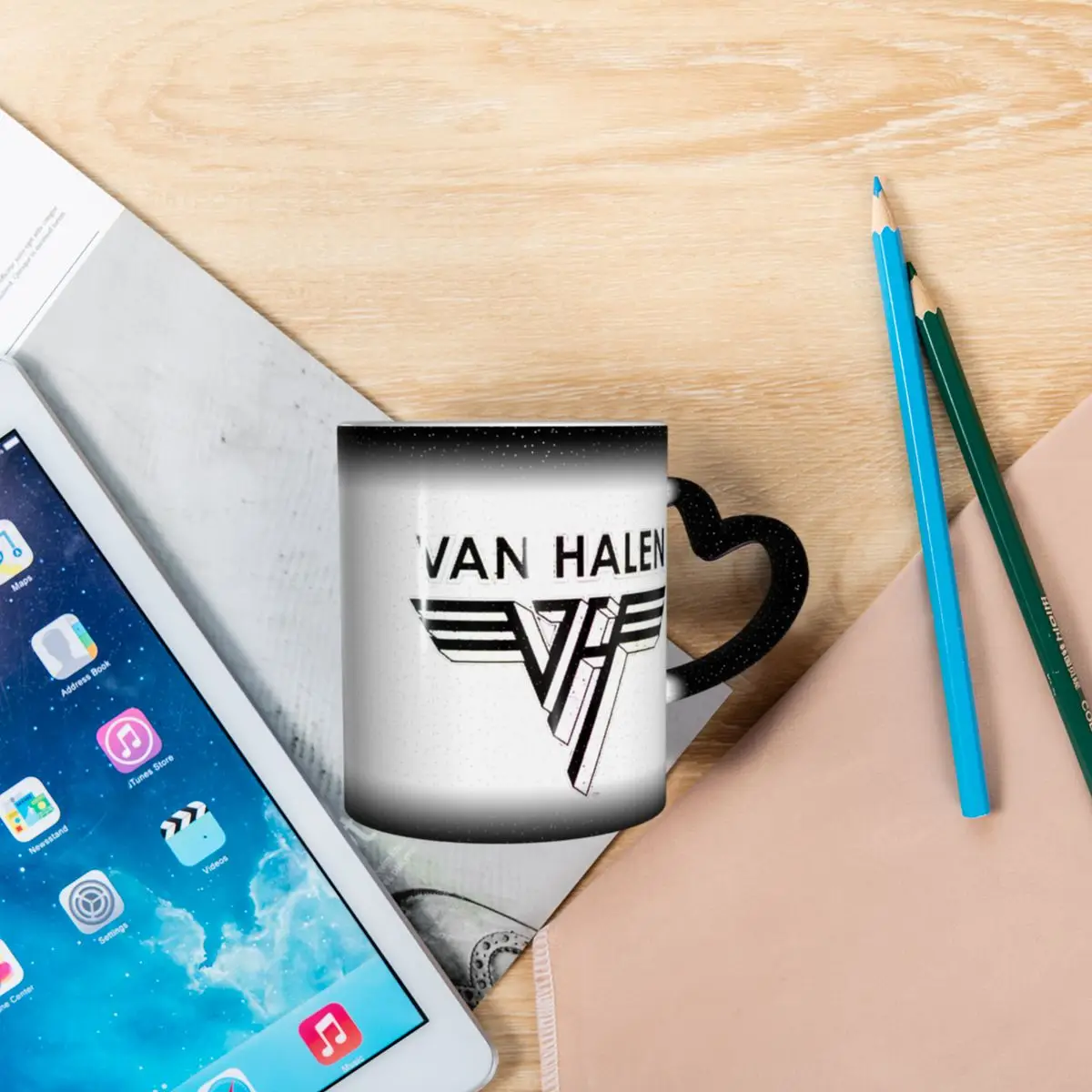 Taza con logotipo de Van Halen - Coffee Tea Van reseña y precio